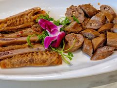 -梅利汴京烤鸭•开封豫菜地标店(东司门店)