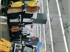 -迪卡侬(西华店)