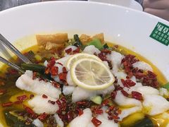 -绿草地·湘菜(7mall店)