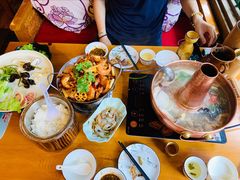 铜锅腊排骨火锅-民食香·腊排骨野生菌美食(木府店)