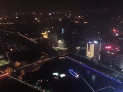 -广州塔卢特斯法国旋转餐厅