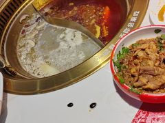 -欠火锅·水牛毛肚·团建聚餐·生日宴(何山路店)
