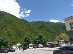 -西姆山居酒店(九寨沟沟口店)