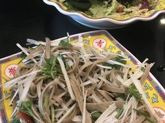 凉拌豆腐丝-芦月轩羊蝎子(北蜂窝店)