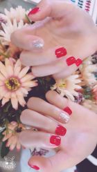 -小红楼美甲美容中心