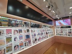 -4iNLOOK美瞳店(中山公园龙之梦店)