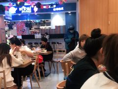 大堂-桂在香知桂林米粉(红博中央公园店)