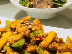 干锅牛蛙-侬佳蒸菜馆(听潮店)