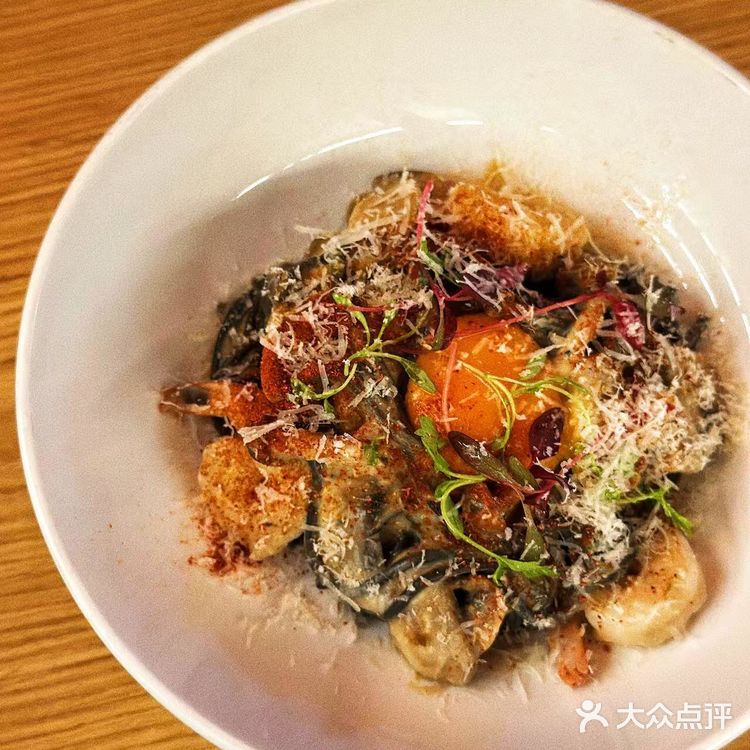 武汉Citywalk挖到宝！治愈系西餐厅直接封神！