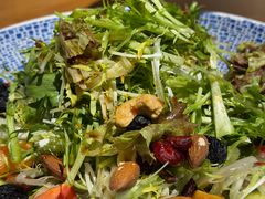 坚果大拌菜-胖老汉椒麻鸡清真新疆菜(西御街店)