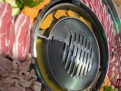 -哈哈碳都·牛肋条无限自助烤肉(宝龙店)