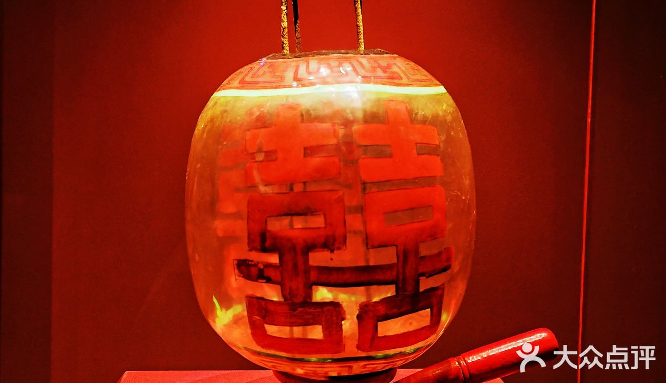 北京看展｜故宫消失近200年“张灯结彩”过大年
