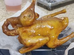 盐焗乳鸽-煲煲掂风味煲仔饭餐厅(西区店)