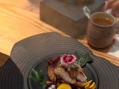 -本源食集 日式烧肉·炉端烧(东海缤纷店)
