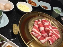 -猪啊牛呀羊啊铜盘烤肉(正大广场店)