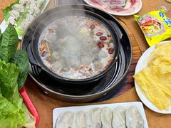-濠轩阁特色生蚝火锅(水湾路店)