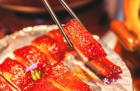 Charcoal-Grilled Old Lady's Barbecue Pork