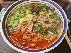 招牌生烫牛肉肉酱米线-云阿蛮云南生烫牛肉米线(奉贤路店)