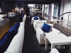 -穹六人间 people 6(岳阳路店)