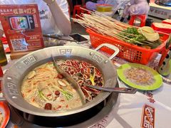 -大芊金重庆串串火锅(南京路店)