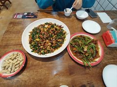-佬缸炮江湖川菜(玉林店)