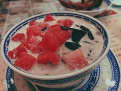 -广信牛奶甜品世家(台东店)