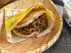 -穆得·老周家牛肉烧饼(普利街店)