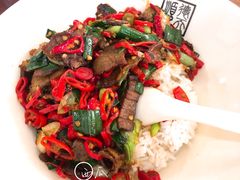 大蒜辣椒卤牛肉-德天顺盖码饭(人民西路店)
