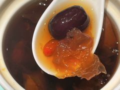 桃胶银耳炖雪梨-老太原菜馆(万达店)
