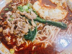 -丁丁猫重庆小面(徐州路店)