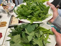 -皇城老妈·大连海鲜火锅(港湾店)