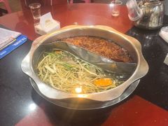 -储奇门鳝鱼火锅(总店)