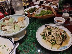 -旺角小渔村·海肠捞饭开创者(环山路店)