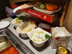 -海底捞火锅(凯德广场店)