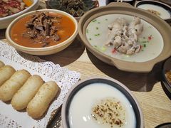 -叁煨蹄花·下饭盐帮菜(人民广场店)