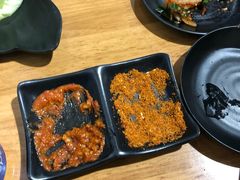 -肉甲韩国木炭烤肉(新壹街1店)