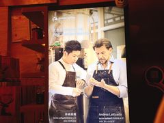 -瑞幸咖啡(解放碑英利大融城店)