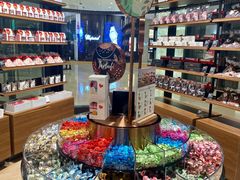 零售区-Laderach 莱德拉(上海环贸iapm店)