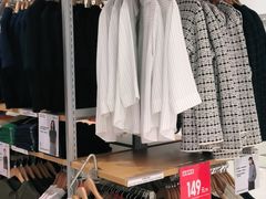 -优衣库(上海金桥国际商业广场店)