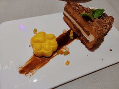 -YUE·6·西式融合餐厅(外滩六号店)
