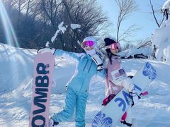 -鳌山滑雪度假区