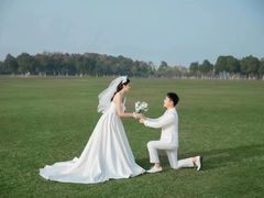 -经典婚纱摄影美学馆·私人定制