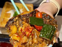 -江边城外烤全鱼(世茂广场店)