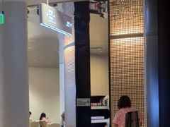 -涨巢·潮玩水疗局