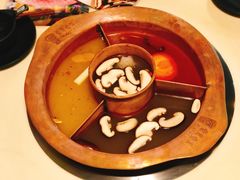 -滇釜火锅·能喝汤的火锅(车公庄店)