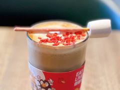 覆盆子燕麦拿铁-Wagas沃歌斯(富力广场店)