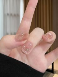 -猪猪女孩日式美睫美甲