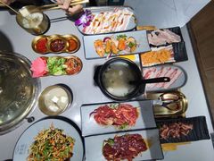 -金会长自助海鲜·烤肉(人民广场店)