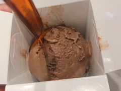 黑冰淇淋-Awfully Chocolate(来福士广场店)