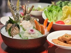 海鲜拼盘（小青龙）-红雀围·海鲜火锅(陆家嘴中心店)